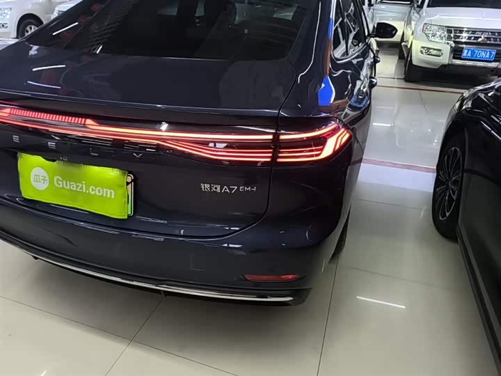 Фото 8 - Geely Galaxy A7