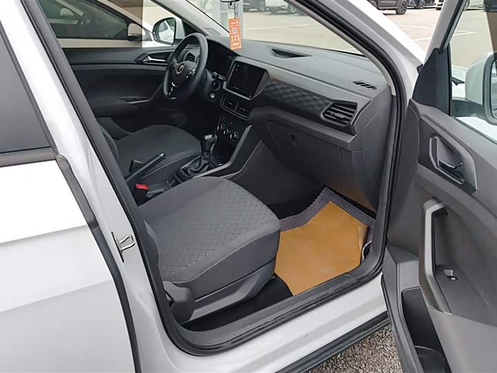 Volkswagen T-Cross 2023 2023款 改款 1.5L 自动风尚版