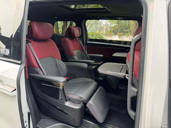 Zdjęcie 8 - GAC Trumpchi M8
