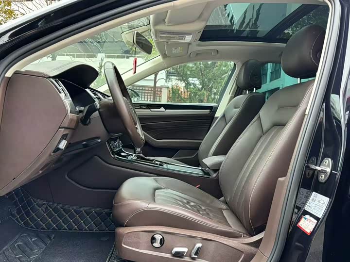 Фото 4 - Volkswagen Phideon