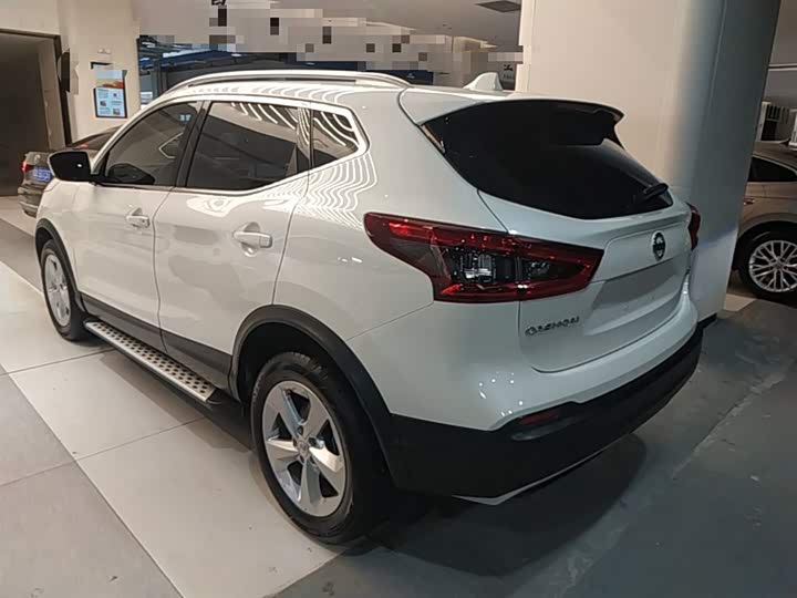 Zdjęcie 5 - Nissan Qashqai