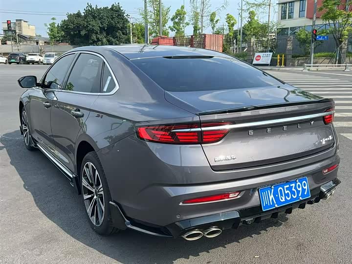 Photo 7 - Geely Preface