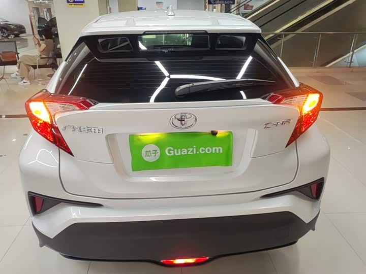 Toyota C-HR 2023 2023款 2.0L 舒适版