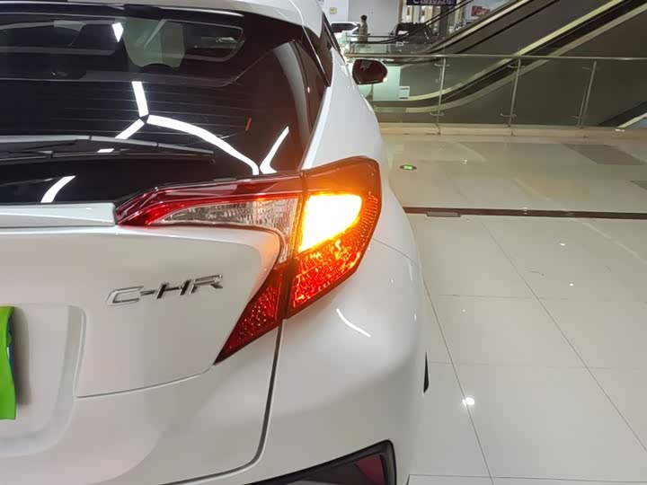 Toyota C-HR 2023 2023款 2.0L 舒适版