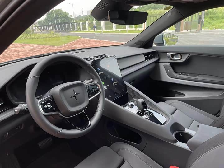 Polestar 2 2021 2021款 单电机标准续航