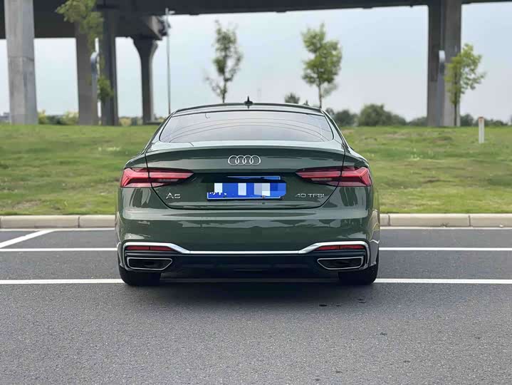 Zdjęcie 2 - Audi A5