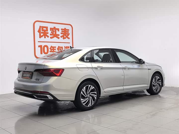 Фото 2 - Volkswagen Sagitar L
