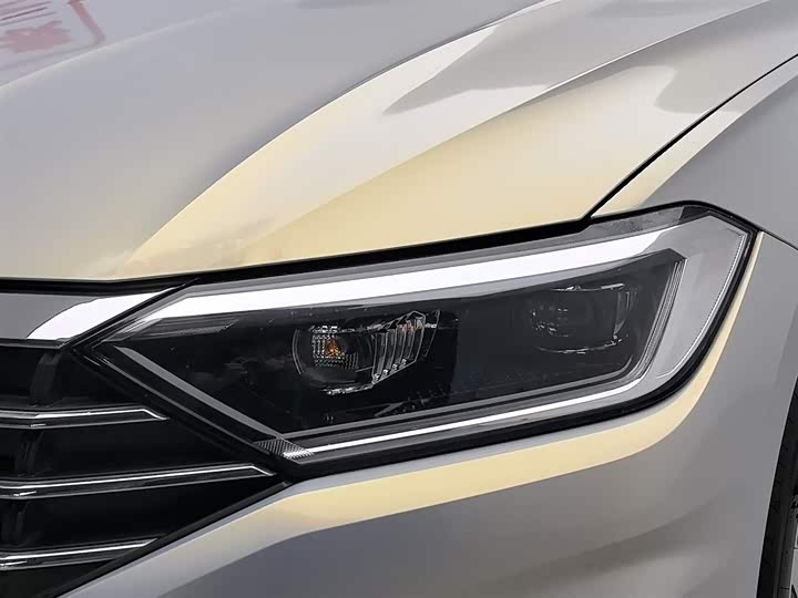 Фото 7 - Volkswagen Sagitar L