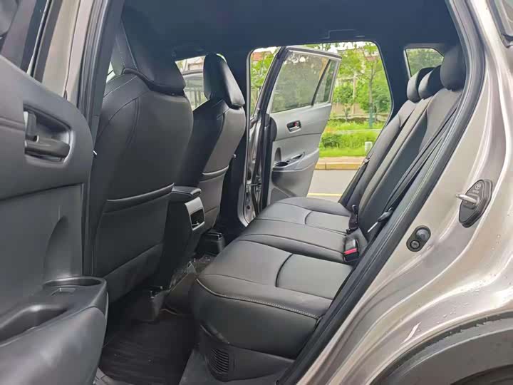 Toyota Corolla Cross 2026 2026款 2.0L 智能电混双擎 先锋版