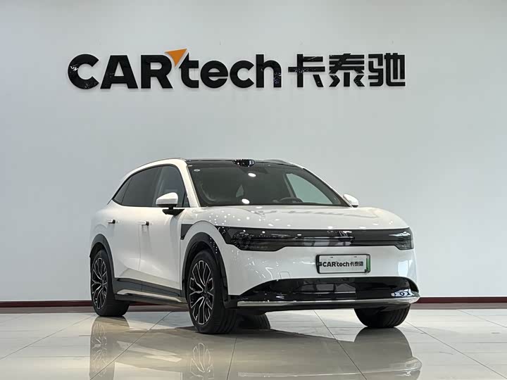 Zeekr 7X 2025 2025款 75kWh 后驱智驾版