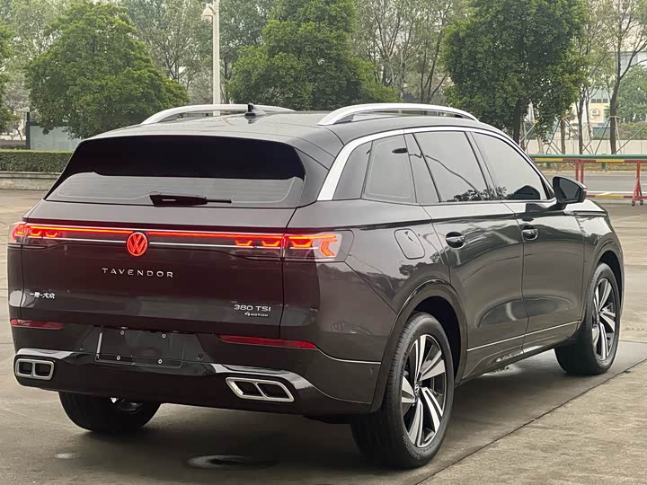 Volkswagen Tavendor 2024 2024款 380TSI 四驱R-Line巡游 众享款