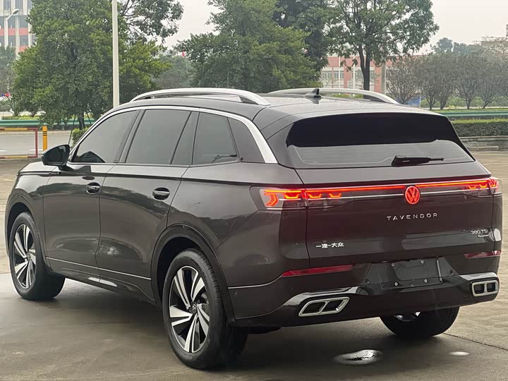 Volkswagen Tavendor 2024 2024款 380TSI 四驱R-Line巡游 众享款