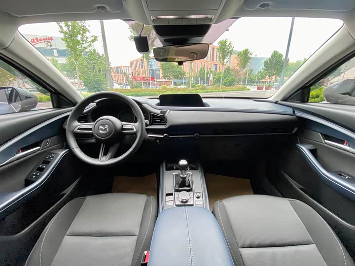 صورة 5 - Mazda CX-30