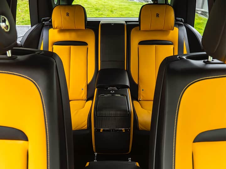 Фото 7 - Rolls-Royce Cullinan