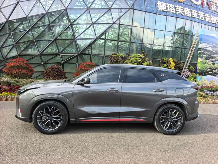 Changan Oshan Z6 2023 2023款 蓝鲸 1.5T DCT智享型