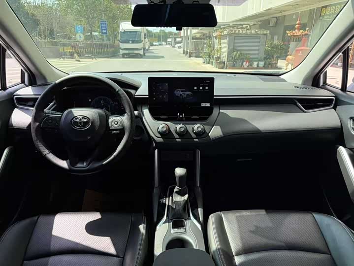 Toyota Corolla Cross 2024 2024款 2.0L 先锋版
