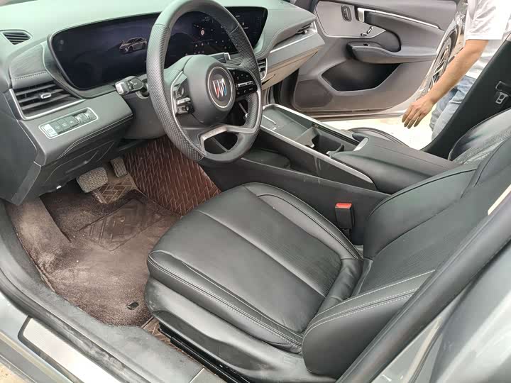 Фото 5 - Buick LaCrosse