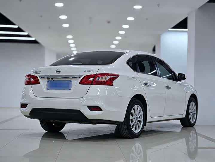 Zdjęcie 3 - Nissan Sylphy