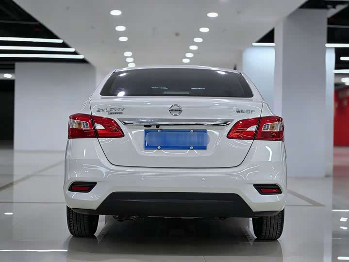 Zdjęcie 4 - Nissan Sylphy