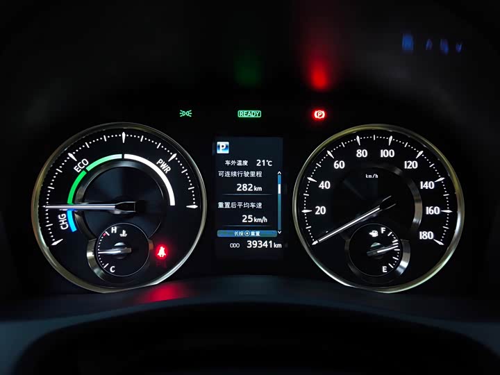 Фото 6 - Toyota Vellfire