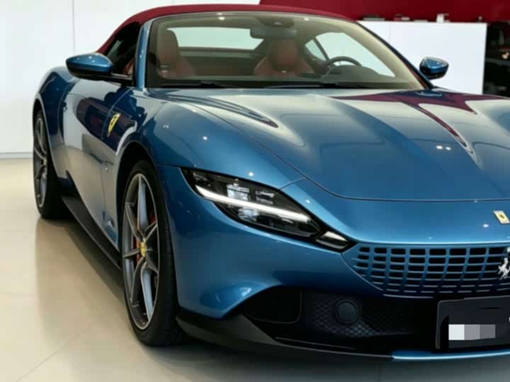 2023 Ferrari Roma