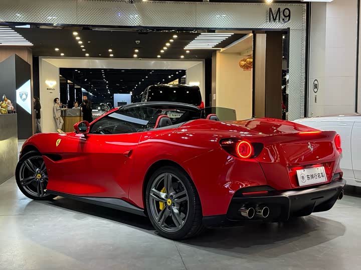صورة 8 - Ferrari Portofino