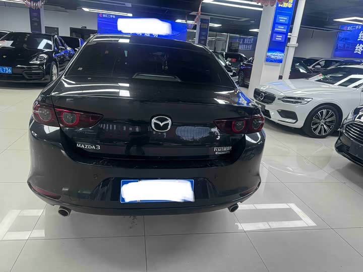 Mazda 3 (Axela) 2025 2025款 2.0L 自动质臻版