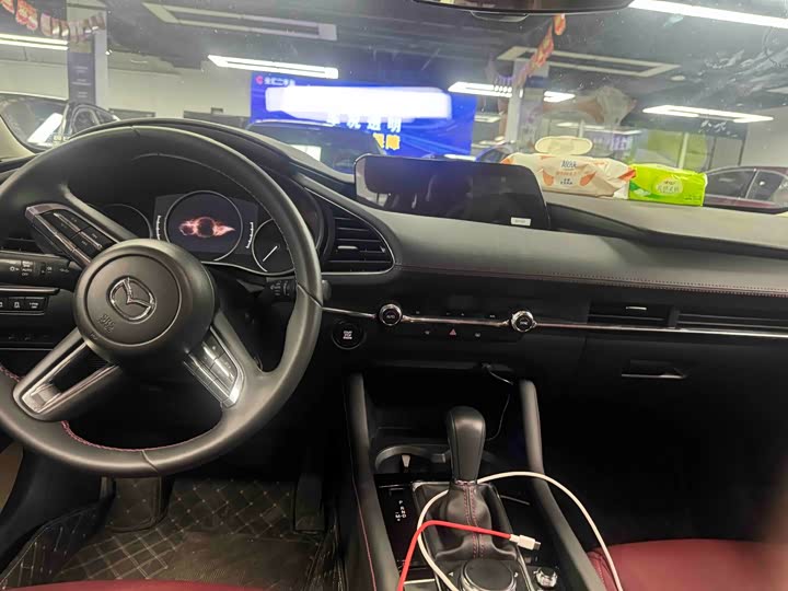 Mazda 3 (Axela) 2025 2025款 2.0L 自动质臻版