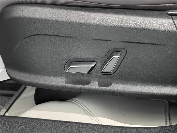 2025 BYD Song Plus Hybrid/EV