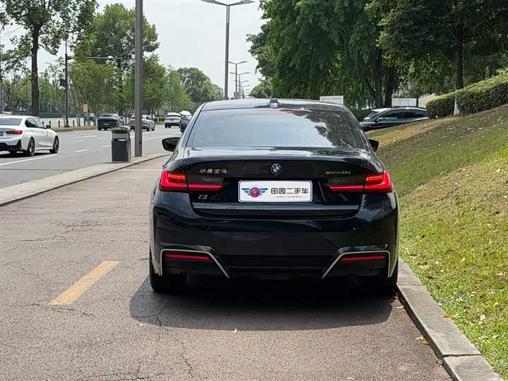 Фото 5 - BMW i3