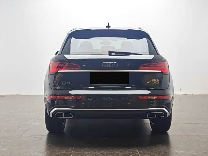 Фото 8 - Audi Q5L