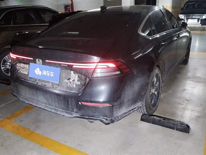 Honda Accord 2025 2025款 运动系列 260TURBO 豪华版