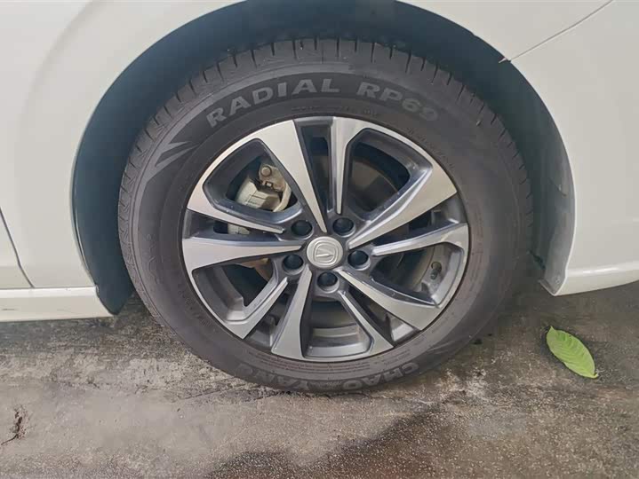 Фото 6 - Changan Eado Plus