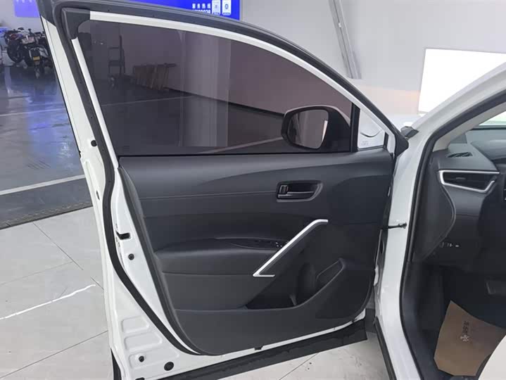 Фото 7 - Toyota Corolla Cross