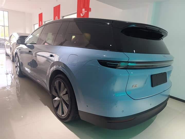 LiXiang i8 2025 2025款 标准版