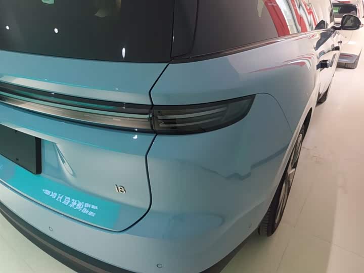LiXiang i8 2025 2025款 标准版