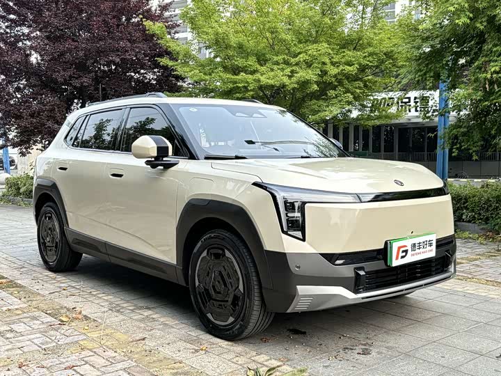 Photo 3 - Dongfeng Yipai Nano 06