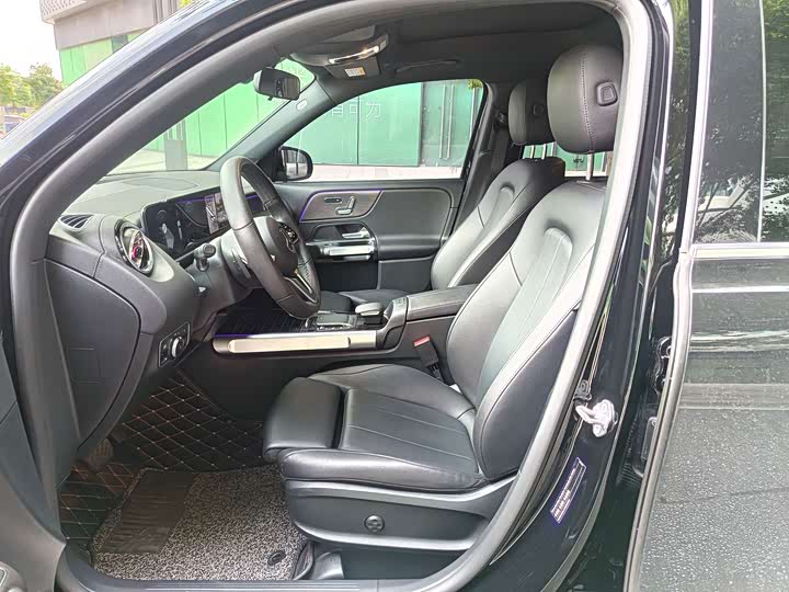 Mercedes-Benz GLB-Class 2022 2022款 GLB 200 时尚型