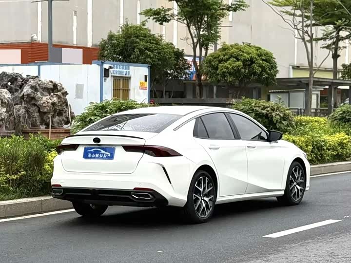 Фото 5 - GAC Trumpchi Empow R