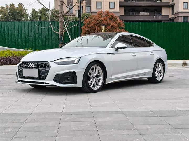 Zdjęcie 1 - Audi A5