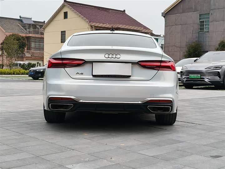 Zdjęcie 5 - Audi A5