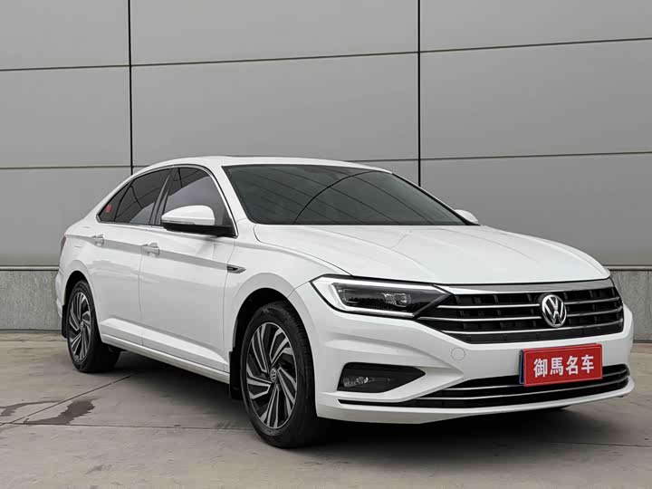 Фото 2 - Volkswagen Sagitar L