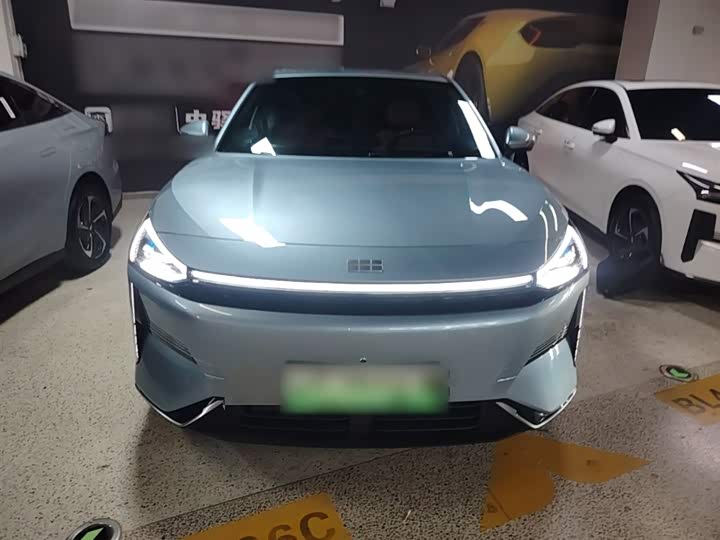 Geely Galaxy L6 2025 2025款 EM-i 140km 星舰版