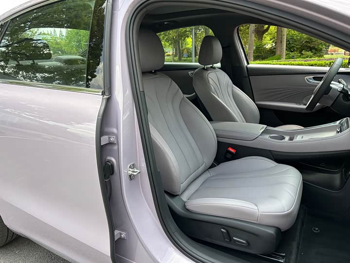 Roewe M7 DMH 2025 2025款 160km臻享版