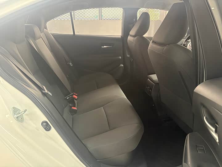 Toyota Levin 2024 2024款 智能电混双擎 1.8L 领先版