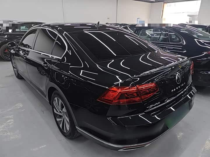 Фото 5 - Volkswagen Magotan GTE Hybrid