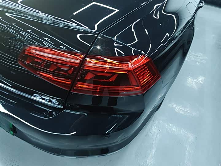 Фото 8 - Volkswagen Magotan GTE Hybrid