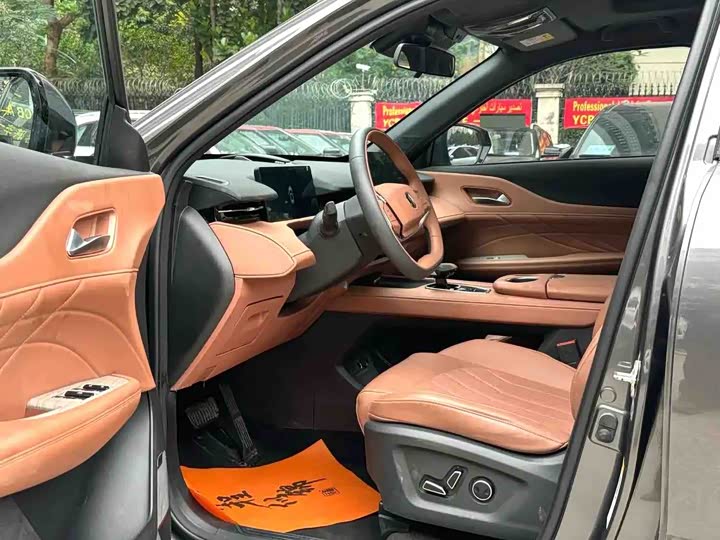 Changan UNI-Z Hybrid 2024 2024款 蓝鲸智电iDD 125km 卓越型