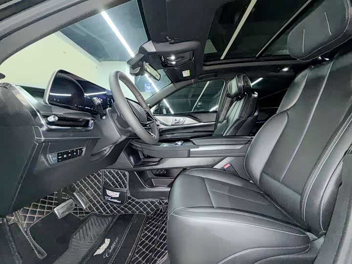 Cadillac XT5 2025 2025款 2.0T 尊贵型