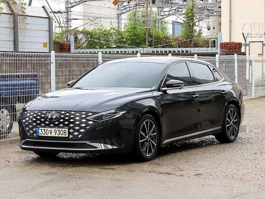 Фото 1 - Hyundai Grandeur